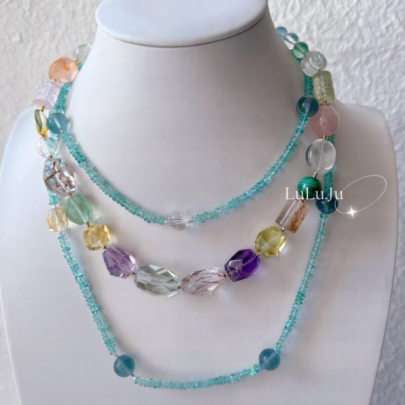 luluju cystal necklace