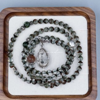 Green Phantom Crystal, Green Phantom Watershell Crystal